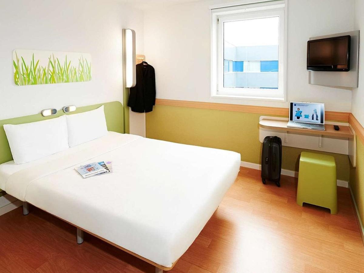 Ibis Budget Luebeck City Sued Ngoại thất bức ảnh