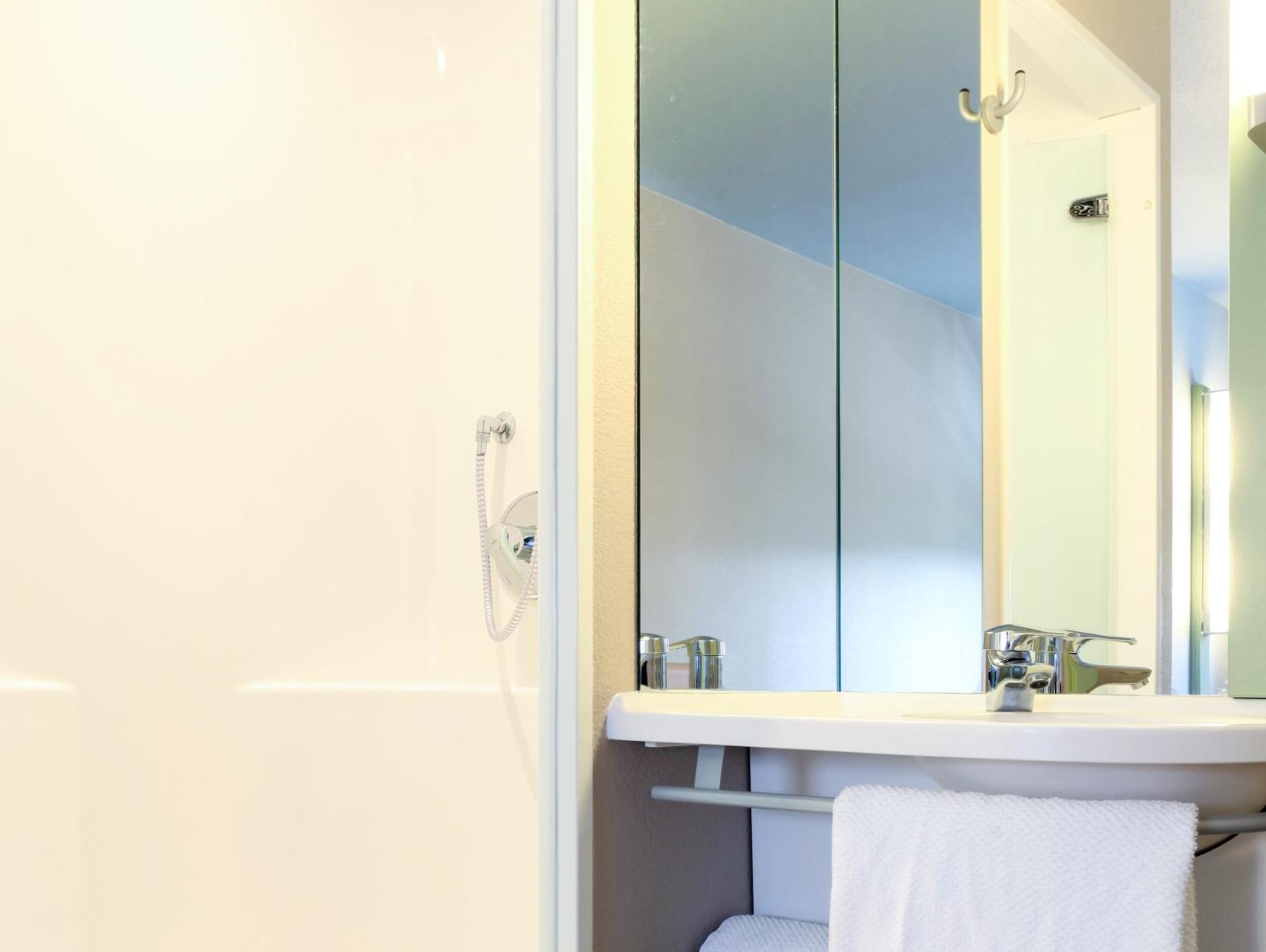 Ibis Budget Luebeck City Sued Ngoại thất bức ảnh